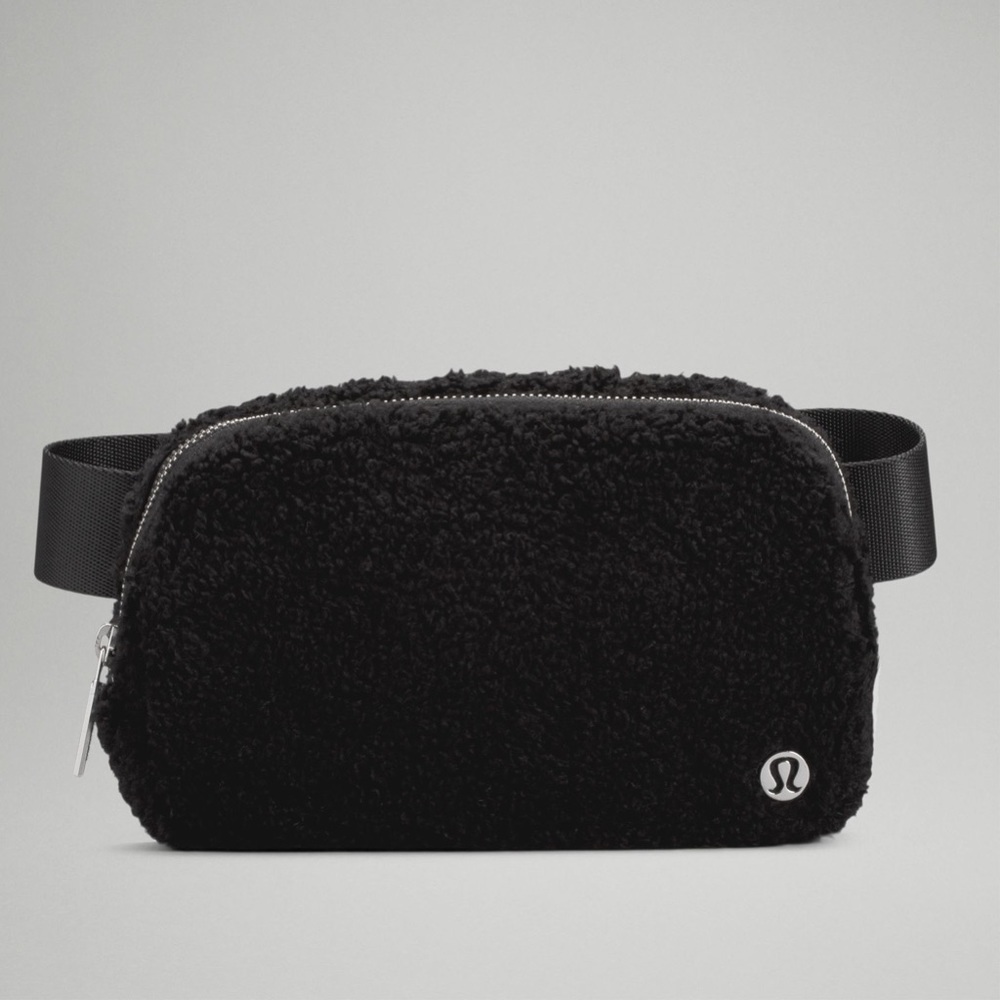 NWT Lululemon Fleece Everywhere Belt Bag